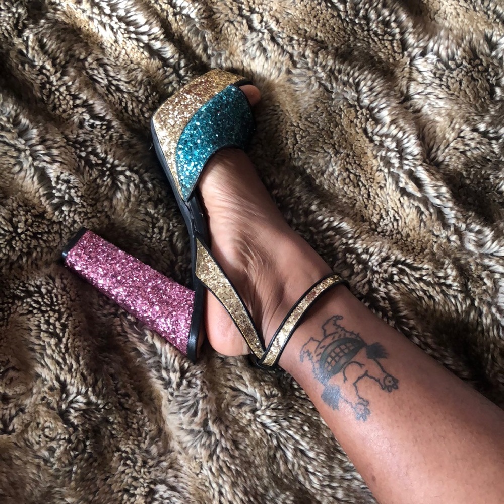 Platform - Picture 2 of 4